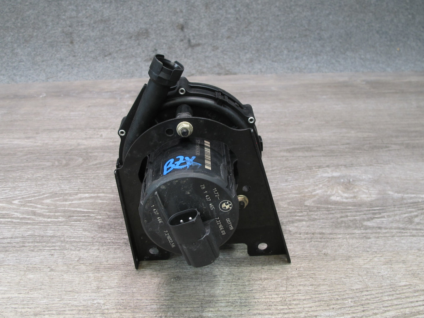 99-02 BMW E36/7 Z3 M52 M54 Smog Secondary Air Pump 1437465 OEM