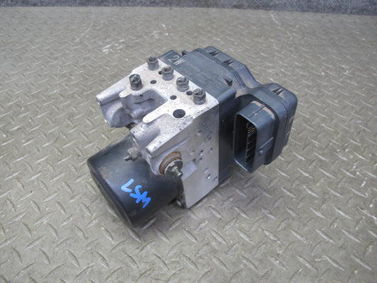 04-06 Lexus UCF30L LS430 Anti Lock Brake ABS Pump Module 44540-50040 OEM