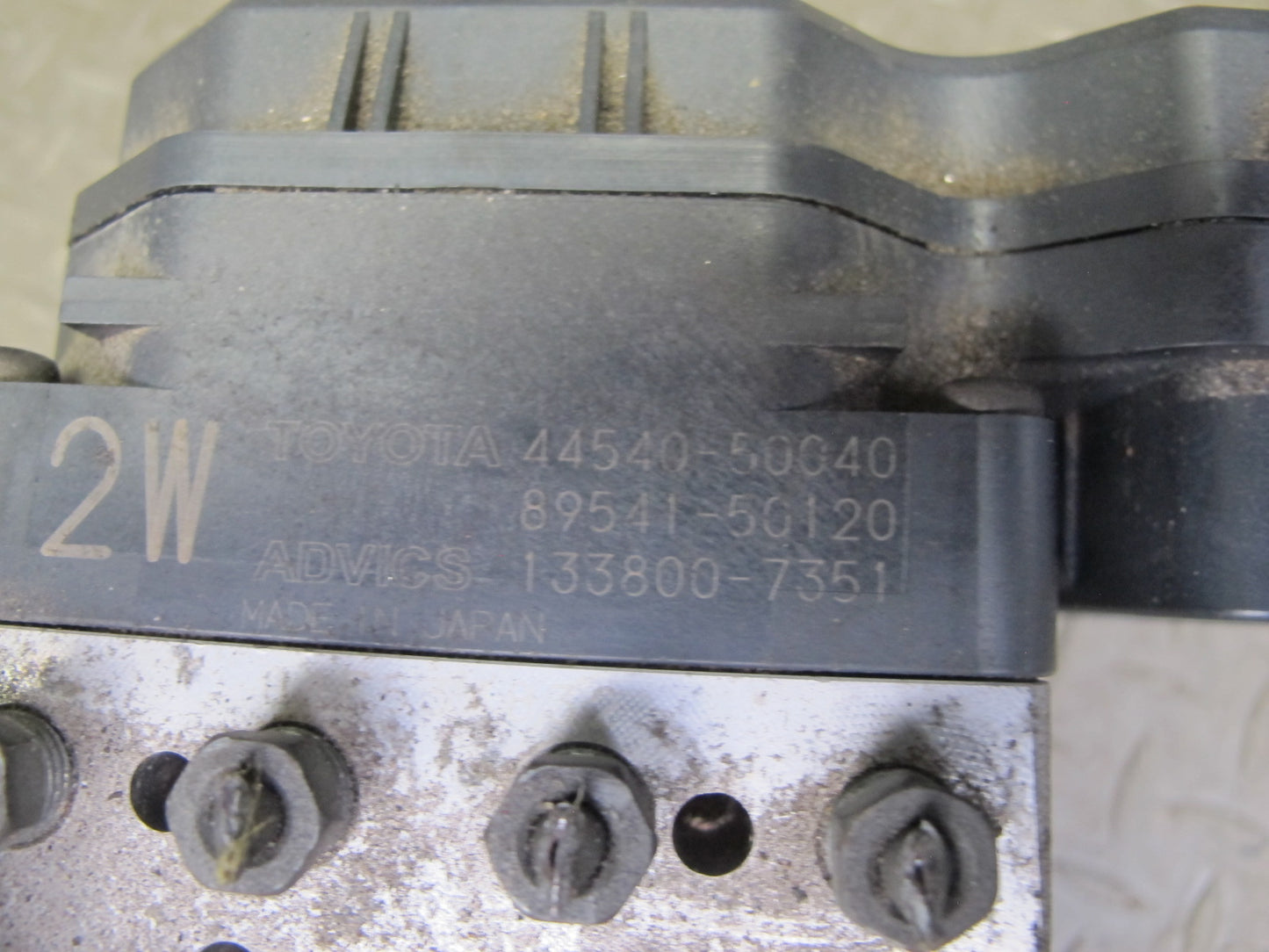04-06 Lexus UCF30L LS430 Anti Lock Brake ABS Pump Module 44540-50040 OEM