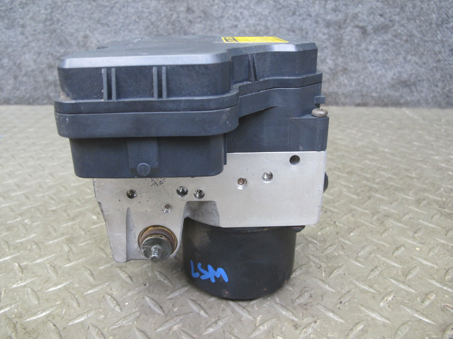 04-06 Lexus UCF30L LS430 Anti Lock Brake ABS Pump Module 44540-50040 OEM