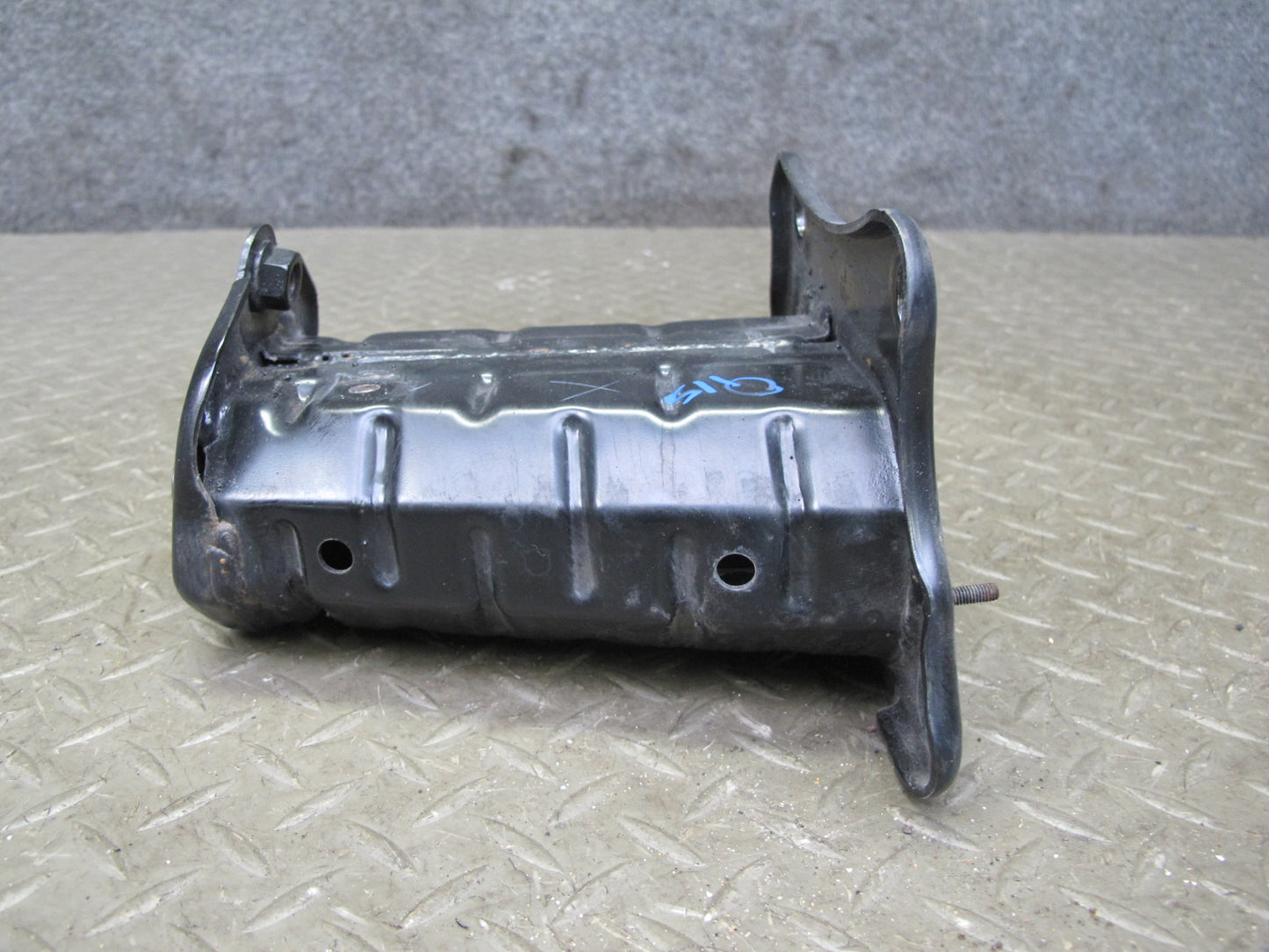 06-15 Lexus IS350 IS250 Front Bumper Reinforcement Support Bracket Mount Set OEM
