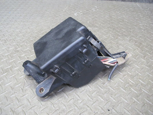 04-06 Lexus UCF30L LS430 Front Left Underhood Fuse Relay Box Module OEM