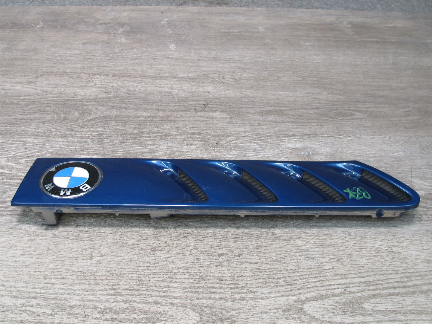 96-02 BMW E36/7 Z3 Set of 2 Front Right & Left Fender Vent Trim Cover Blue OEM