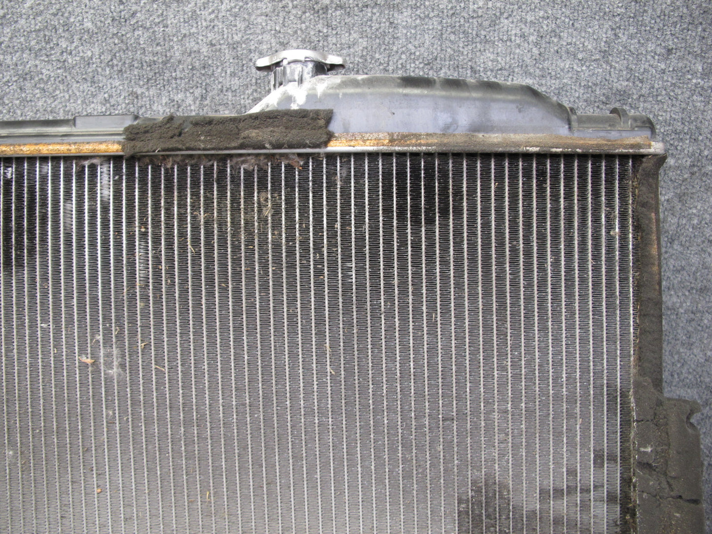 01-06 Lexus LS430 UCF30L Engine Cooling Radiator OEM