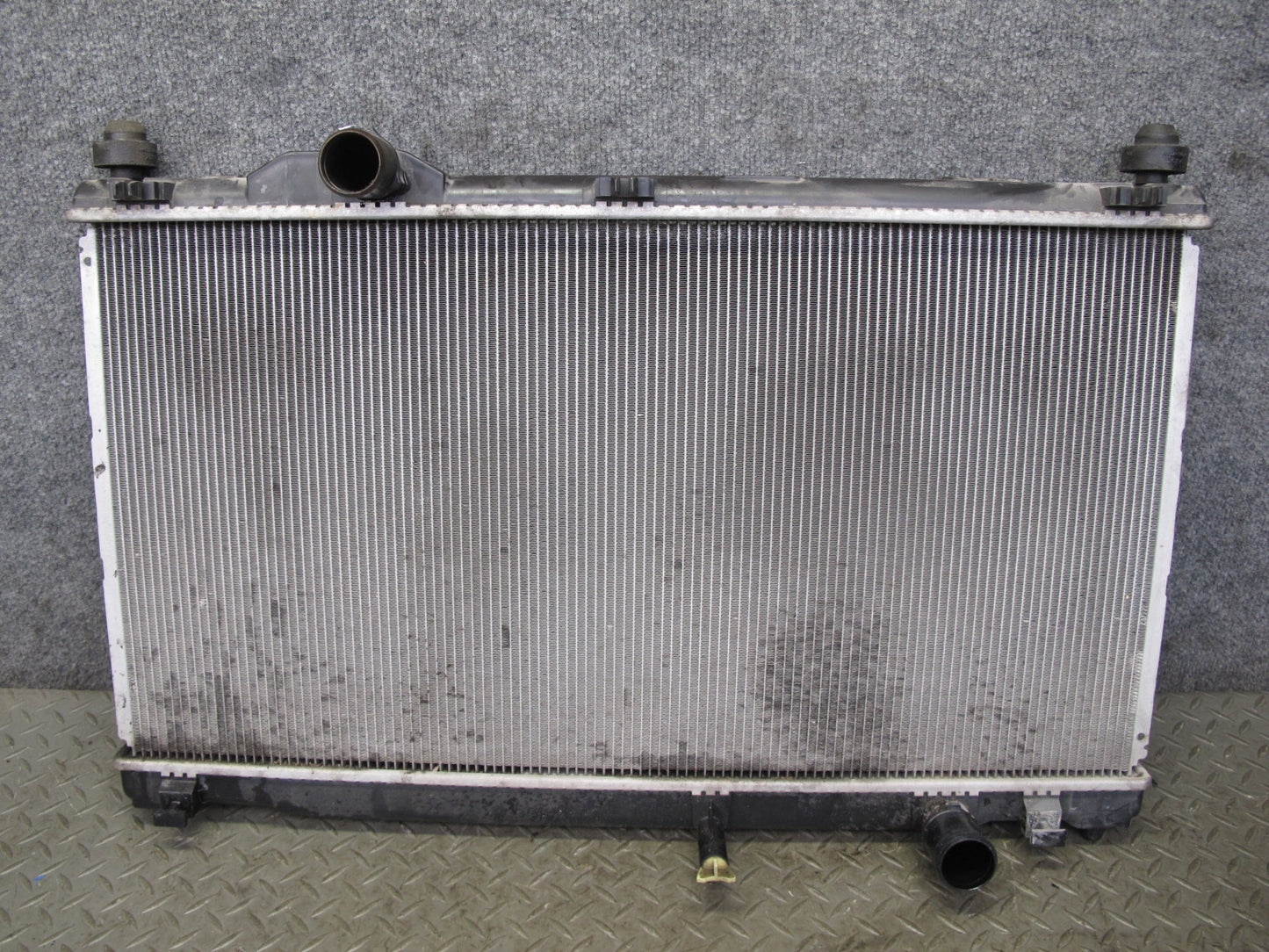 06-15 Lexus GSE20L IS350 IS250 Engine Motor Cooling Radiator OEM