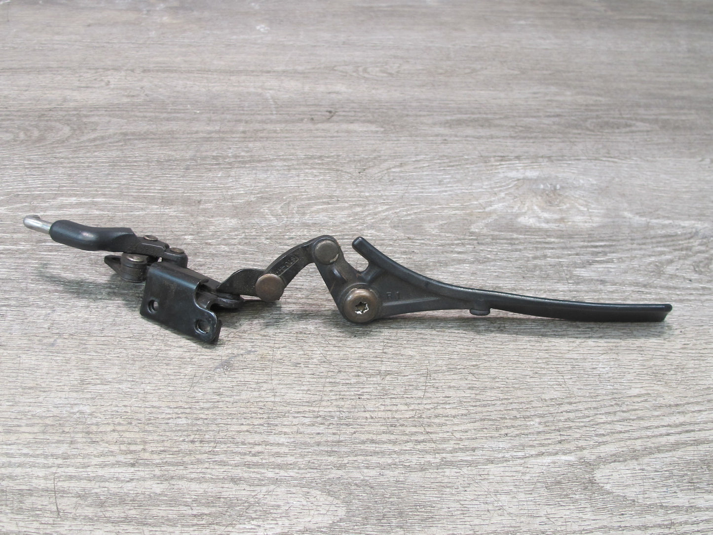 96-02 BMW E36/7 Z3 Roadster Set of 2 Left & Right TOP Roof Lock Latch OEM