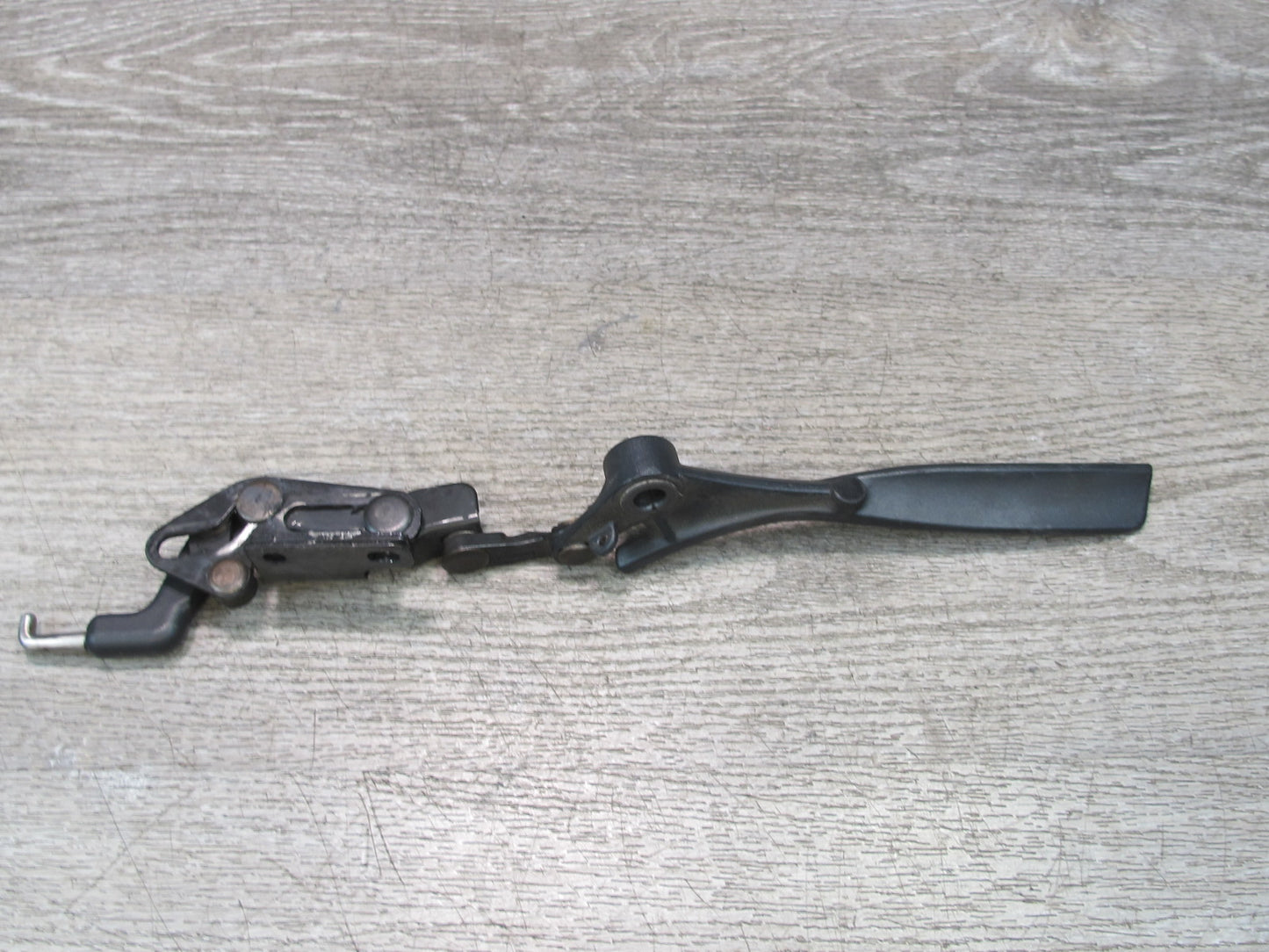 96-02 BMW E36/7 Z3 Roadster Set of 2 Left & Right TOP Roof Lock Latch OEM