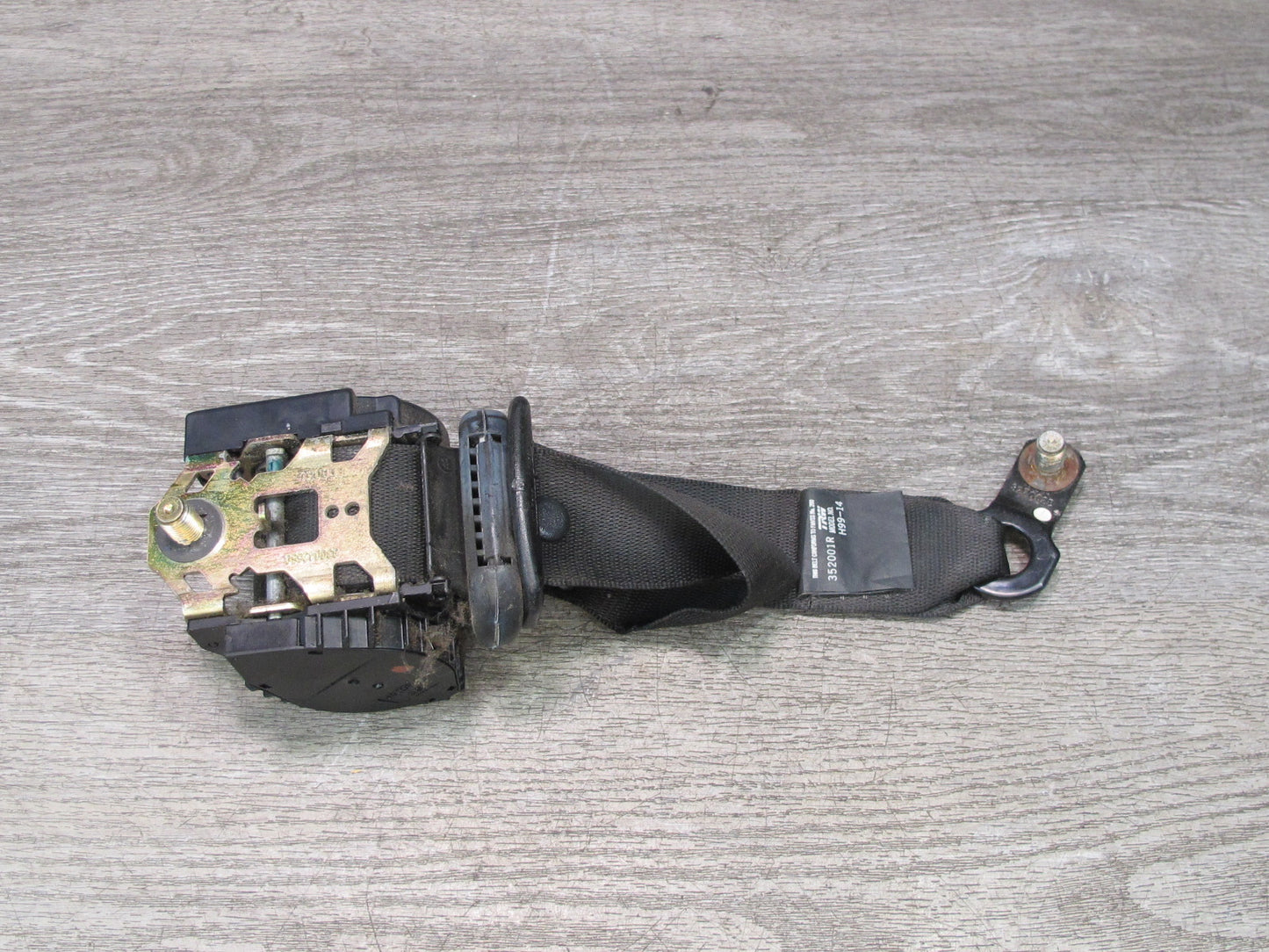 99-02 BMW E36 Z3 CONVERTIBLE FRONT RIGHT & LEFT SIDE SEATBELT RETRACTOR SET OEM