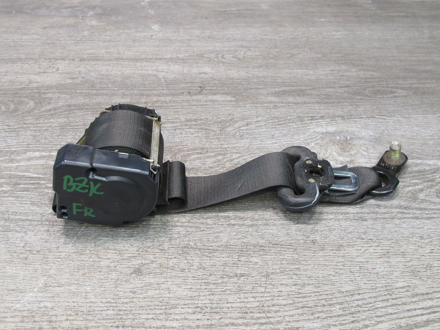 99-02 BMW E36 Z3 CONVERTIBLE FRONT RIGHT & LEFT SIDE SEATBELT RETRACTOR SET OEM