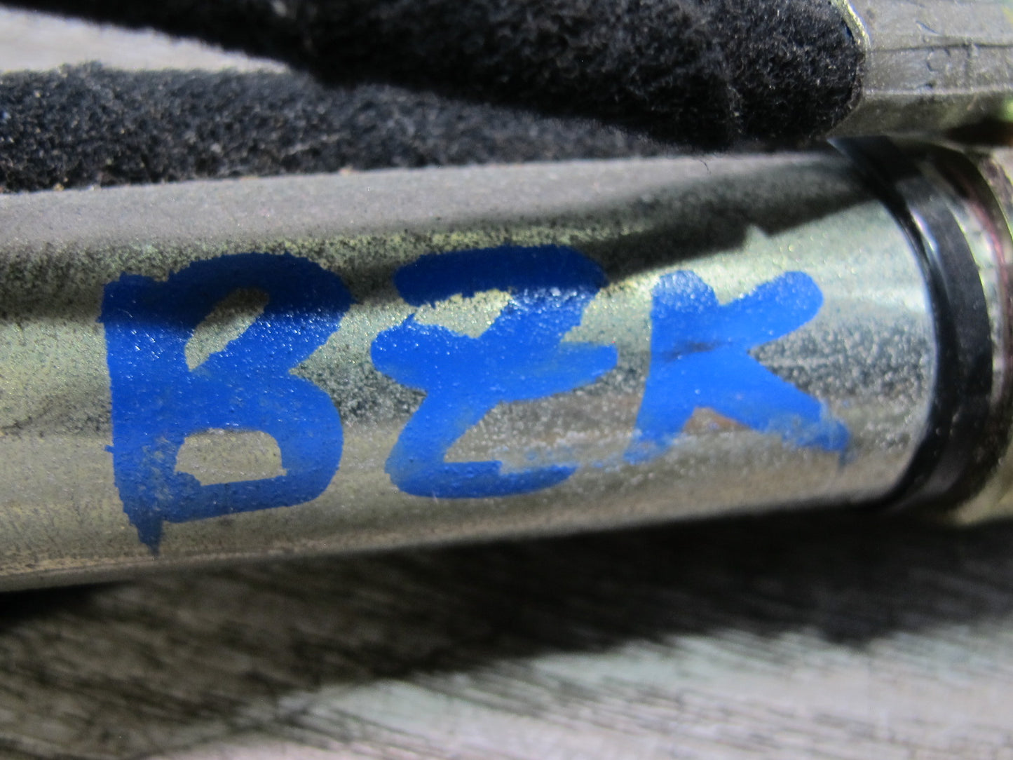 97-02 BMW E36/7 Z3 Roadster TOP Roof Hydraulic Lift Cylinder w Hose Line OEM