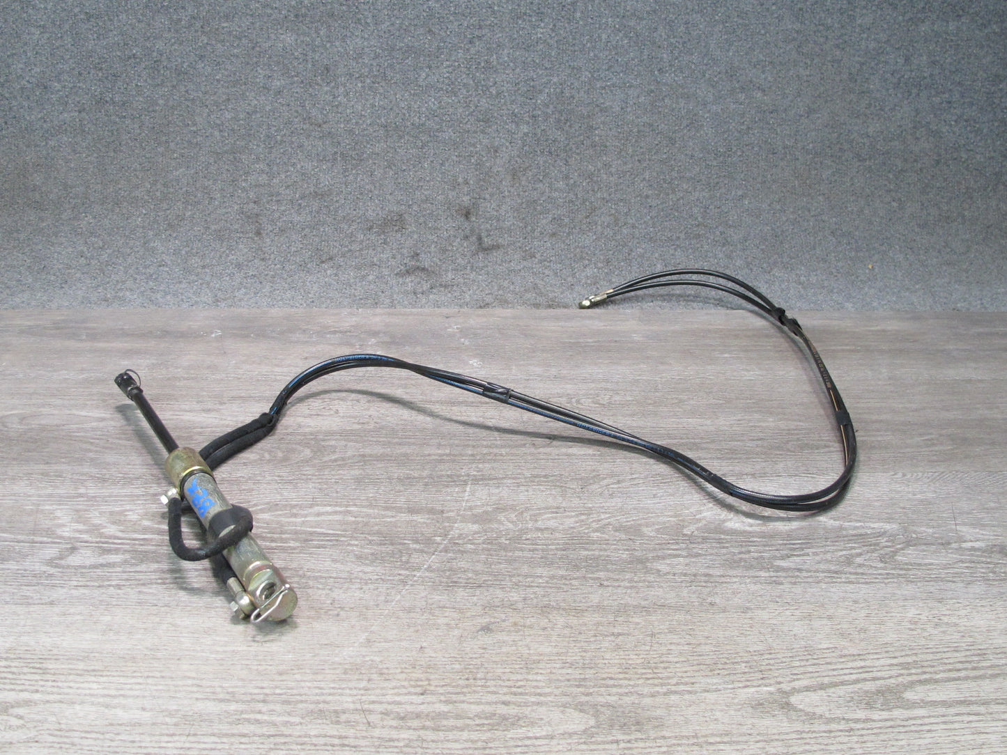 97-02 BMW E36/7 Z3 Roadster TOP Roof Hydraulic Lift Cylinder w Hose Line OEM