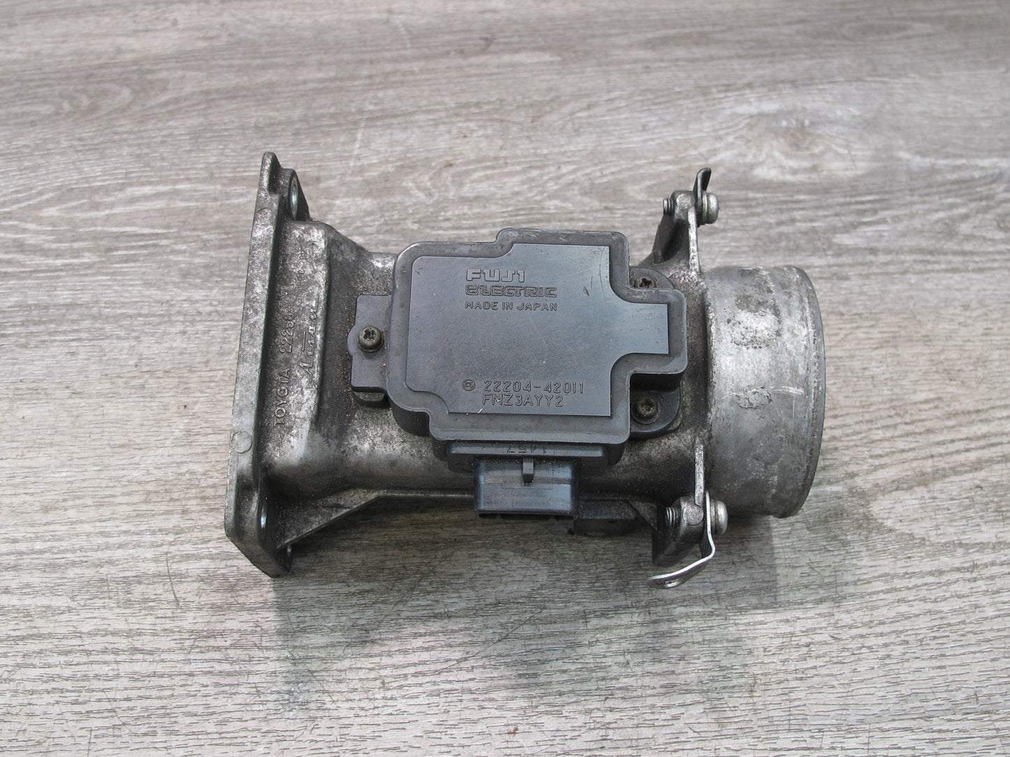 92-95 Lexus JZZ31L SC300 Mass Air Flow Meter MAF Sensor 22204-42011 OEM