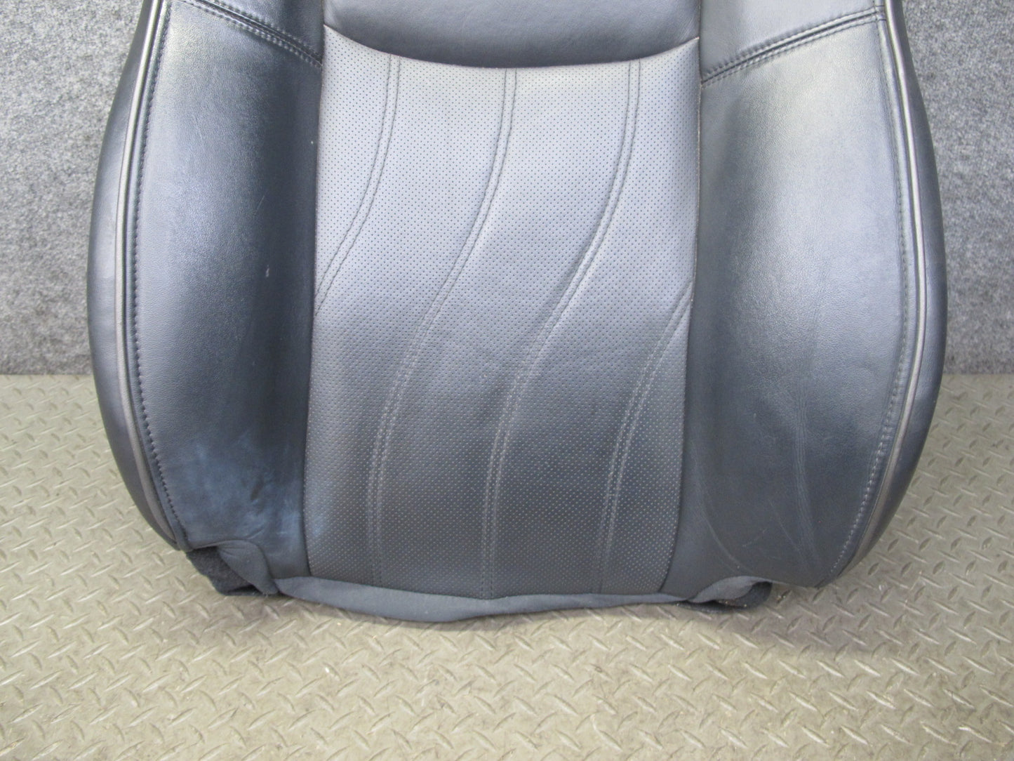 2014-2015 Infiniti QX60 Front Left Seat Upper Backrest Leather Cushion