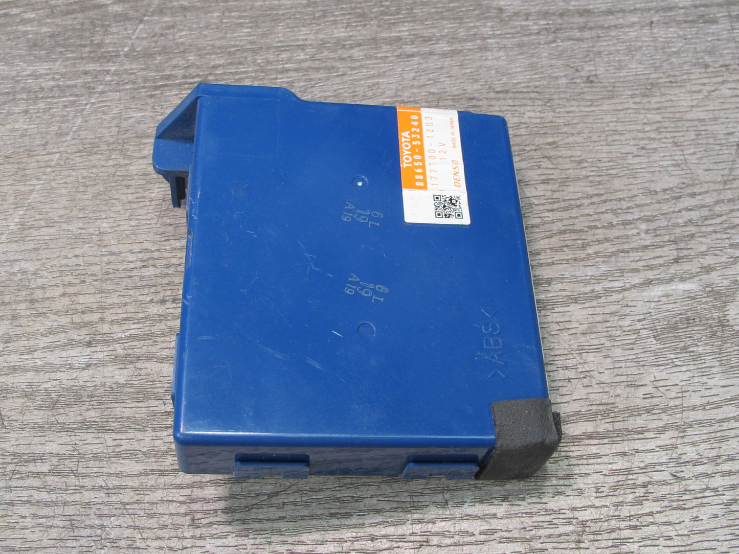 10-11 Lexus IS350 IS250 Convertible Temperature Blower Motor Control Module OEM