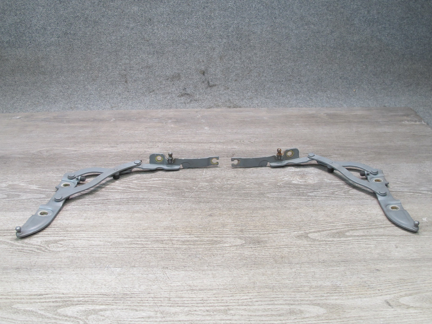 2001-2006 BMW E46 M3 Convertible Rear Left & Right Side Trunk Hinge Support Set