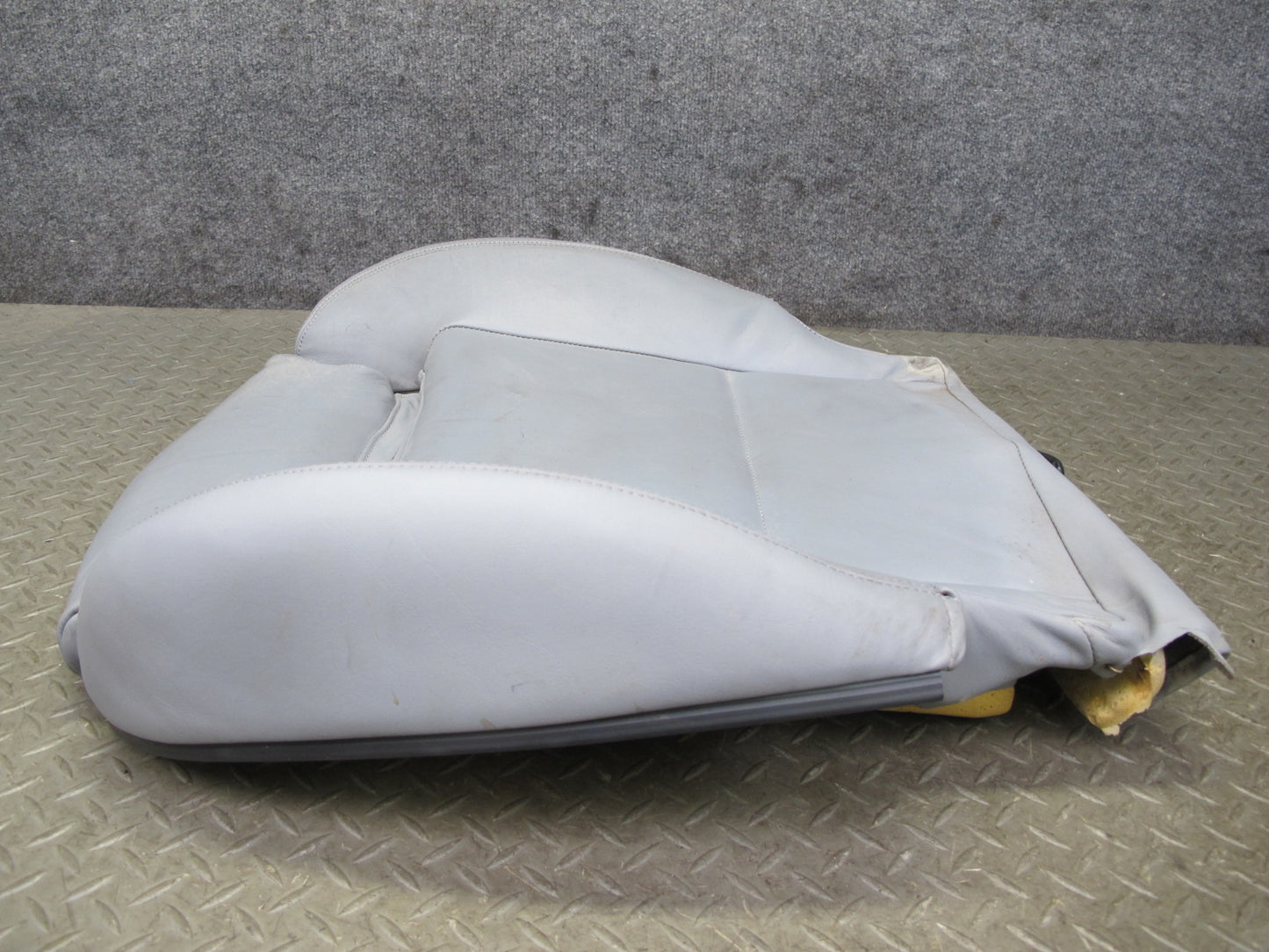 2001-2006 BMW E46 M3 Convertible Front Right Leather Seat Lower Cushion Gray