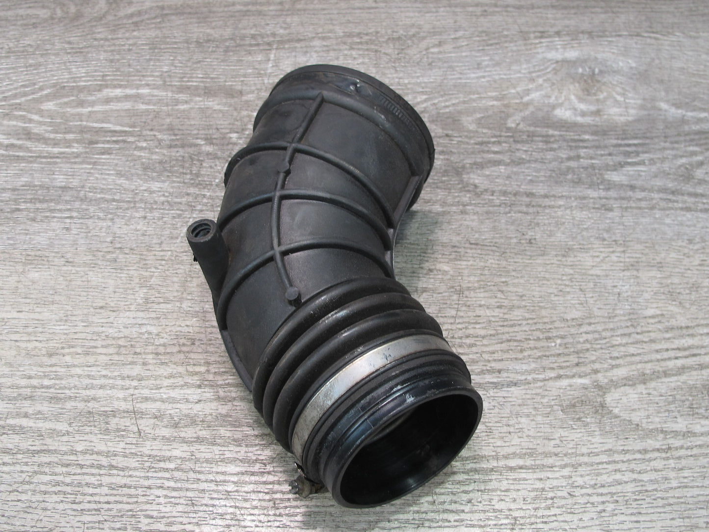01-02 BMW E36/7 Z3 M54 3.0L Air Intake Duct Hose Boot Tube 1438761 OEM