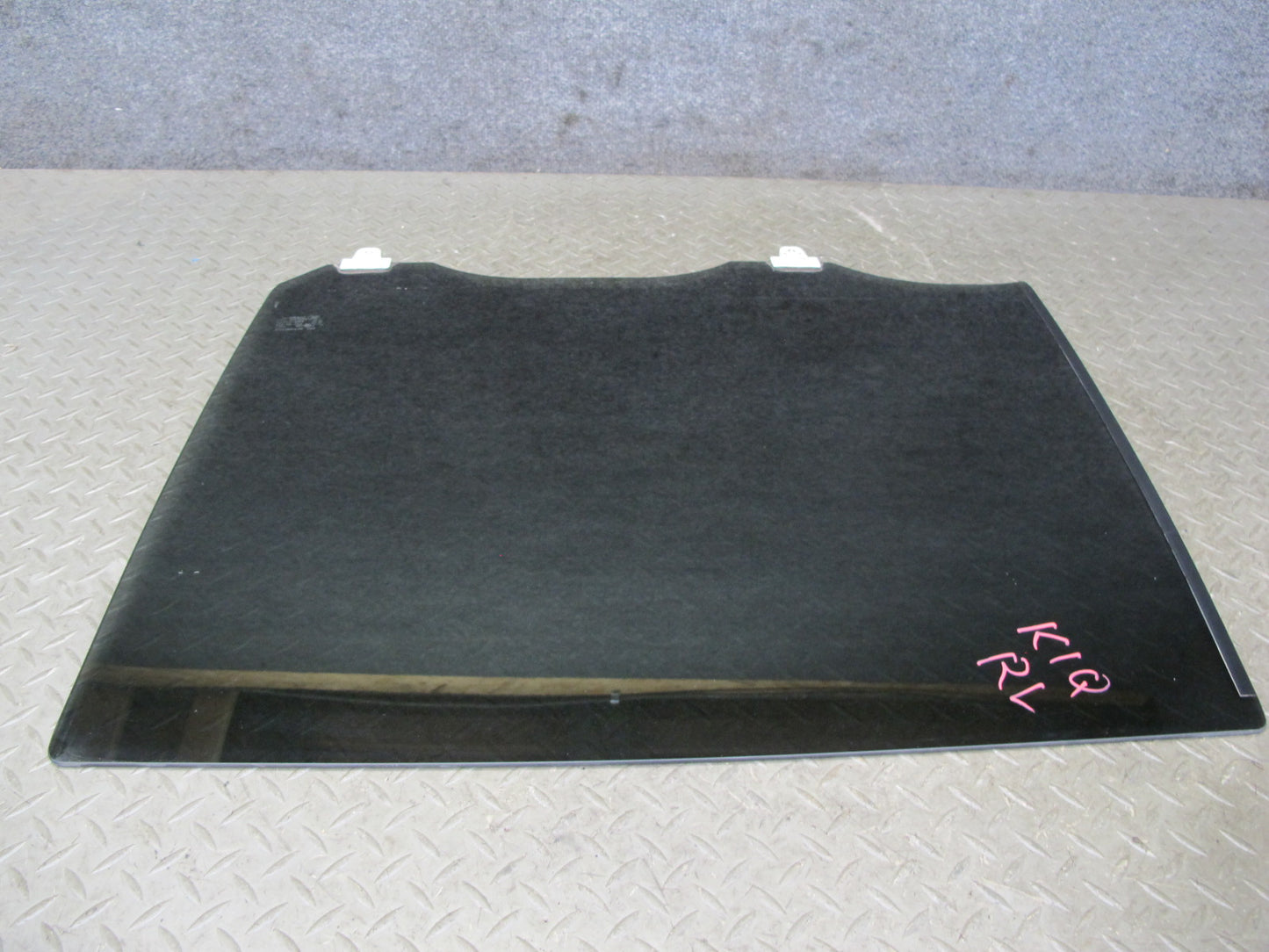 2011-2020 Infiniti QX56 QX80 Rear Left Driver Side Door Glass Window