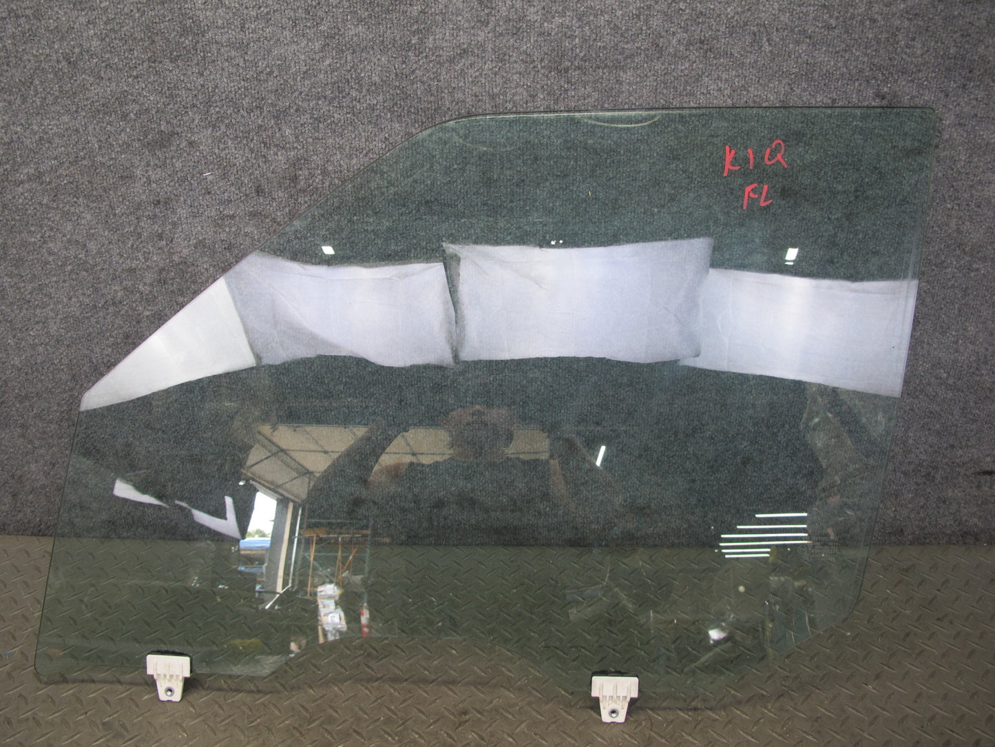 2011-2020 Infiniti QX56 QX80 Front Left Driver Side Door Glass Window