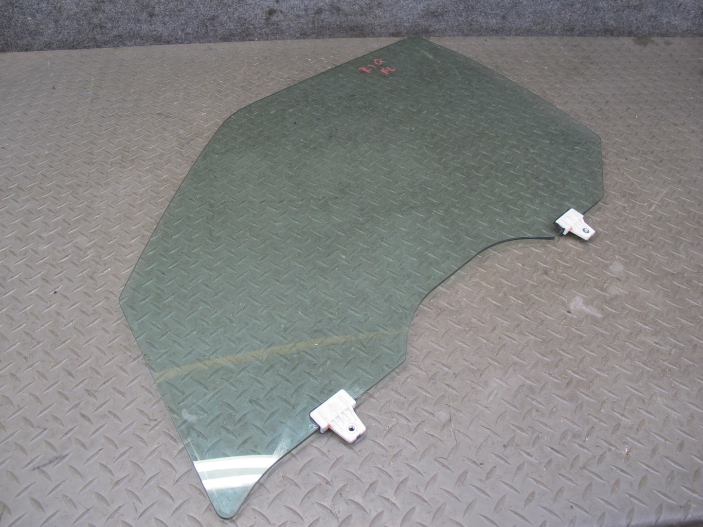 2011-2020 Infiniti QX56 QX80 Front Left Driver Side Door Glass Window