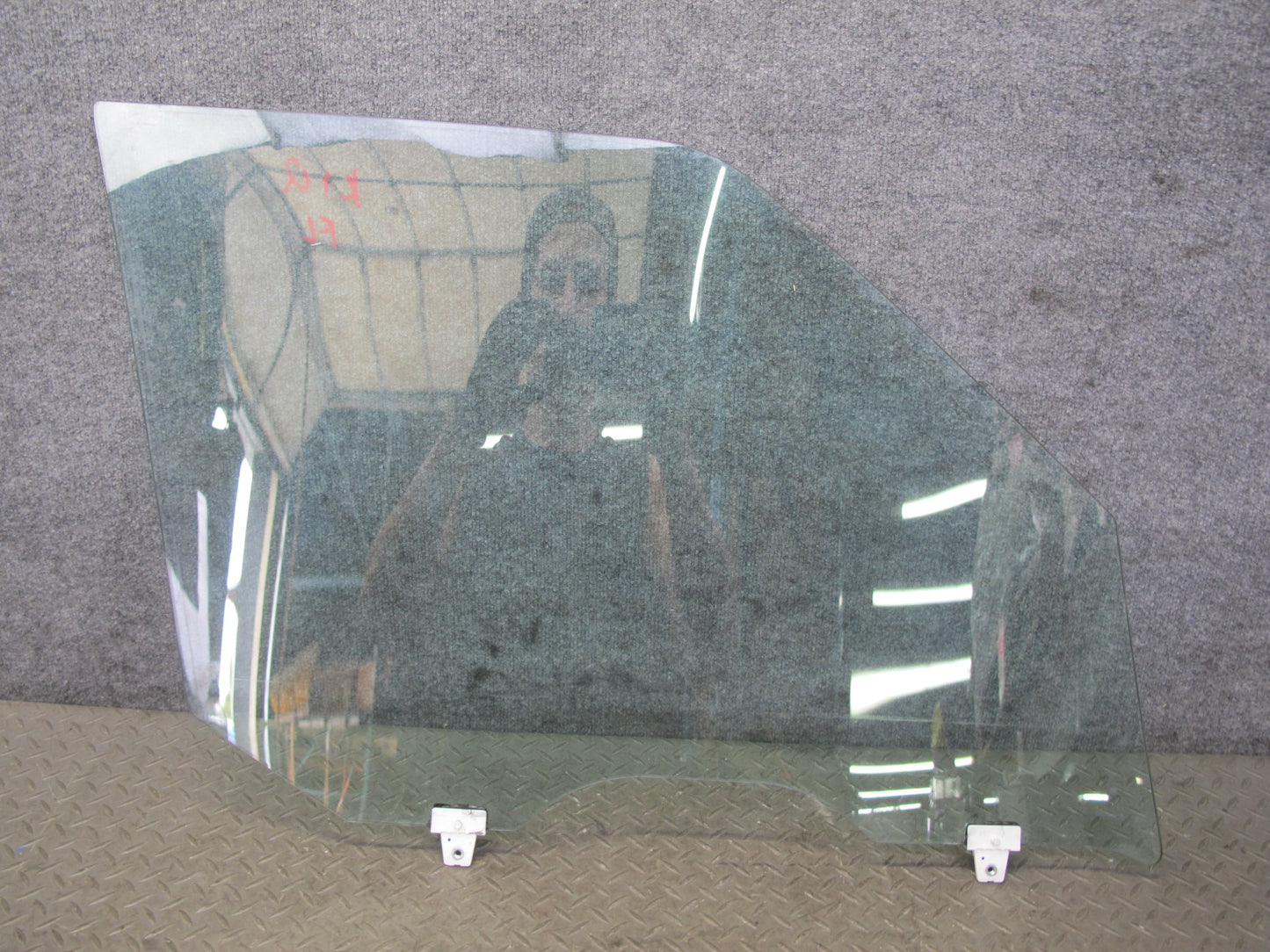 2011-2020 Infiniti QX56 QX80 Front Left Driver Side Door Glass Window