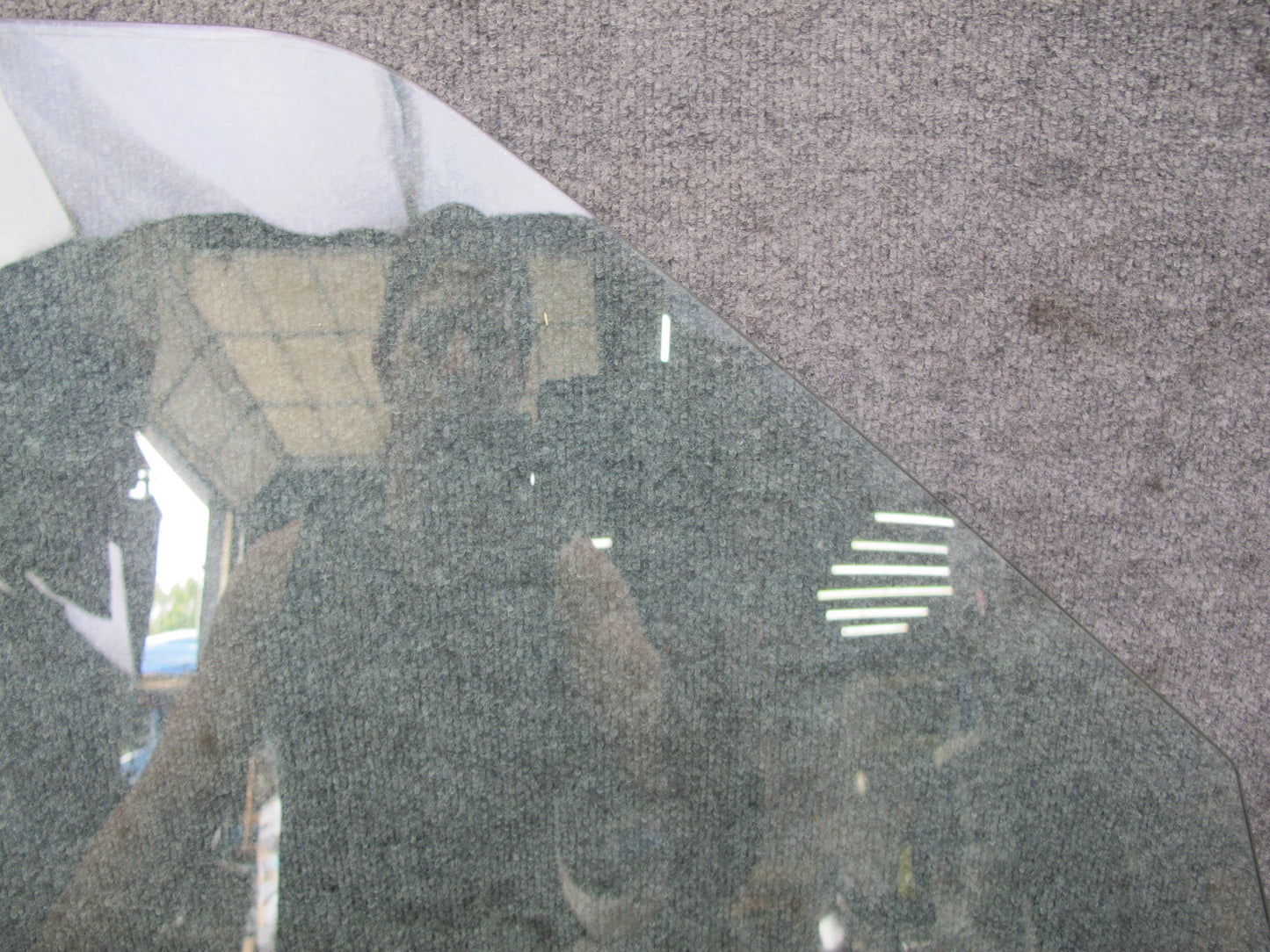 2011-2020 Infiniti QX56 QX80 Front Left Driver Side Door Glass Window