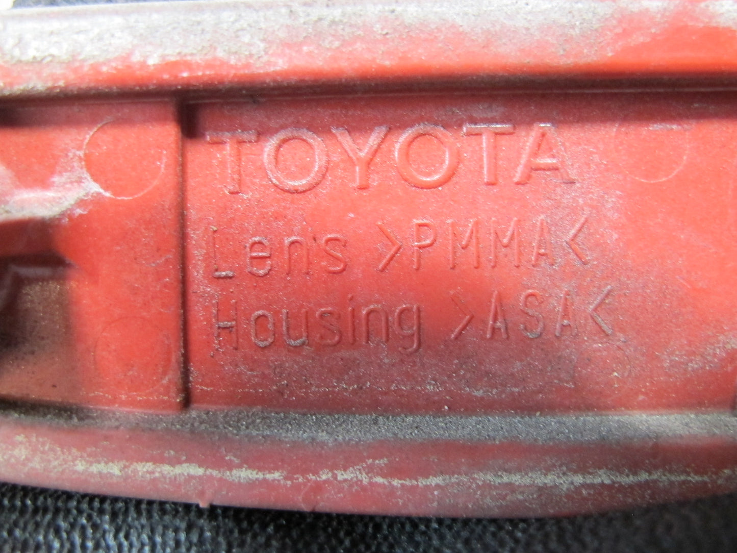 10-15 Lexus IS350 IS250 Convertible Set of 2 Rear Bumper Side Marker Light OEM