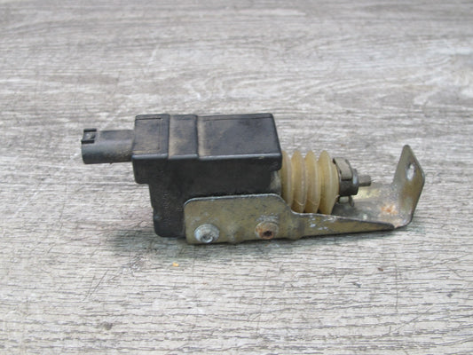 00-02 BMW E36/7 Z3 Fuel Door Lid Actuator 8410575 OEM