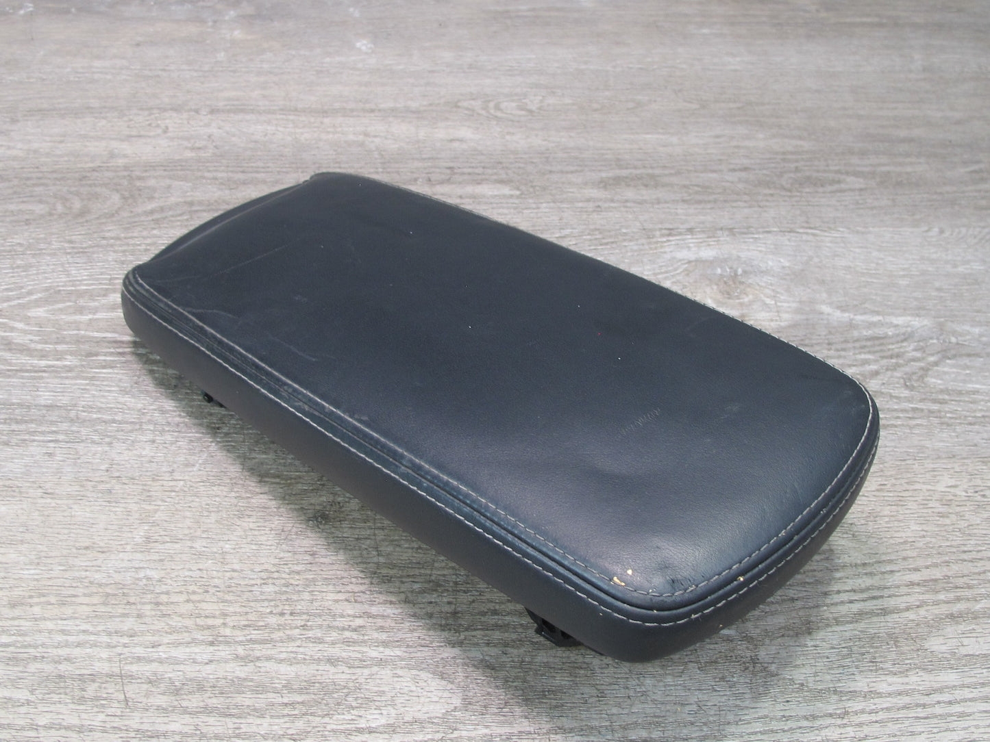09-10 Lexus GSE20L IS350 IS250 Front Center Console Armrest Leather Black OEM