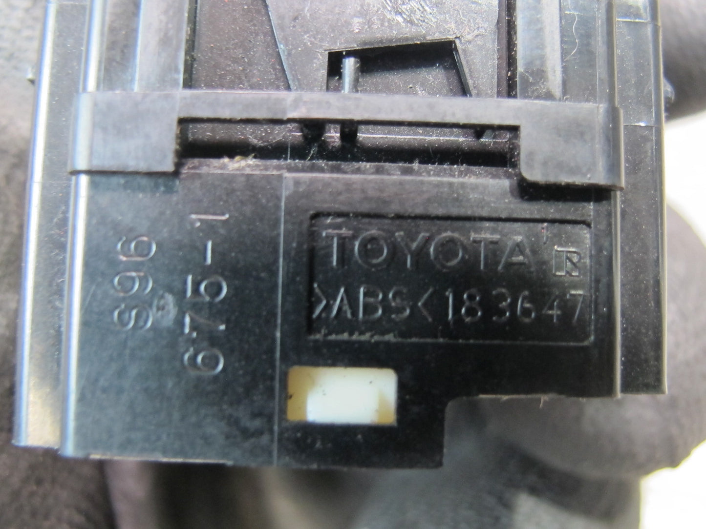10-15 Lexus GSE20L IS350 IS250 Convertible Side View Mirror Adjust Switch OEM