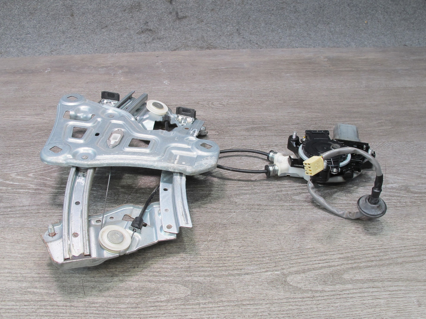 10-15 Lexus IS350 IS250 Convertible Rear Left Window Regulator w Motor OEM
