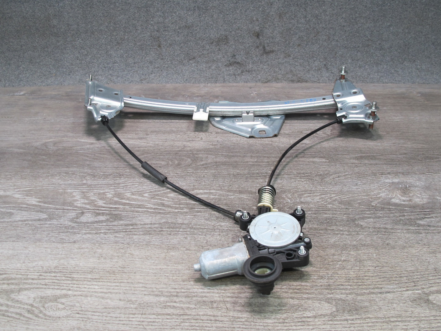 10-15 Lexus IS350 IS250 Convertible Front Right Window Regulator w Motor OEM
