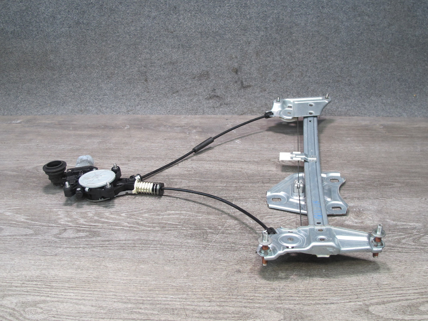 10-15 Lexus IS350 IS250 Convertible Front Right Window Regulator w Motor OEM