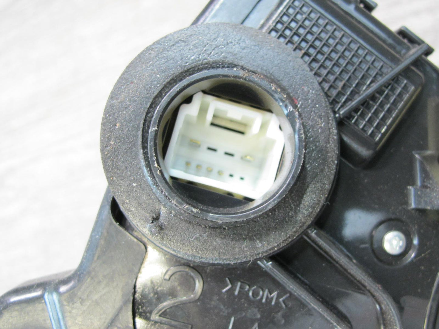 10-15 Lexus GSE20L IS350 IS250 Front Left Door Lock Latch Actuator w Cable OEM