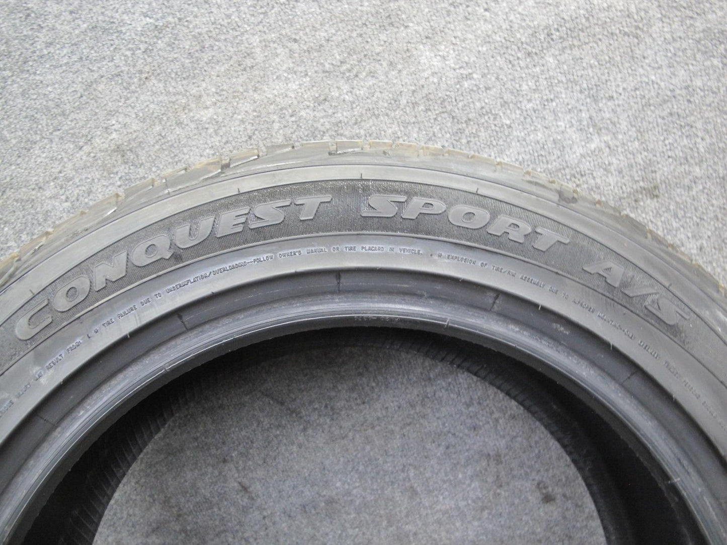 Set of 2 Dunlop Conquest Sport A/S Tire 225/55 R17 97V 4522 9/32 Tread