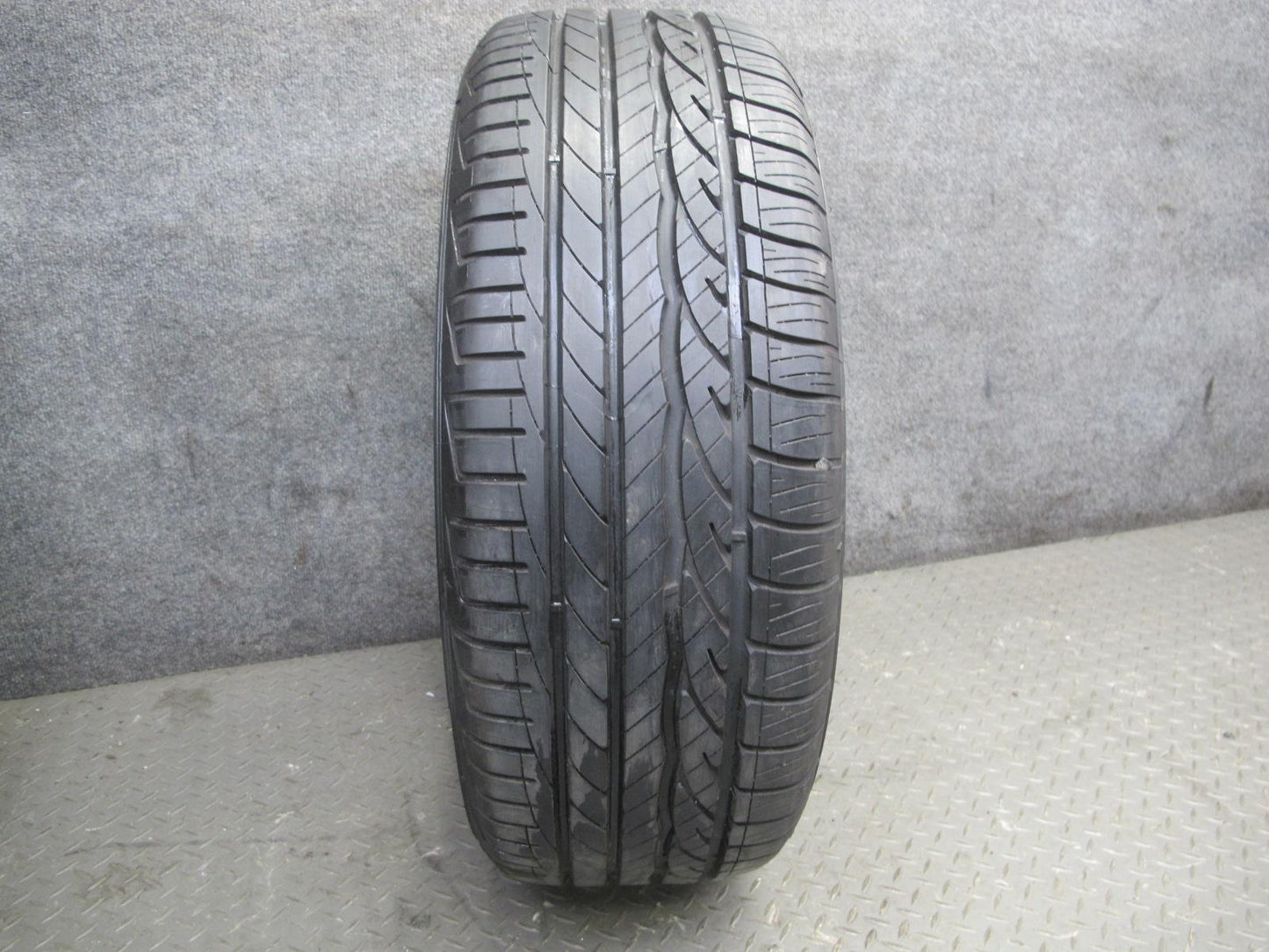 Set of 2 Dunlop Conquest Sport A/S Tire 225/55 R17 97V 4522 9/32 Tread