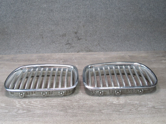 11-13 BMW F10 550i 550iX Front Left & Right Bumper Kidney Grille Chrome OEM