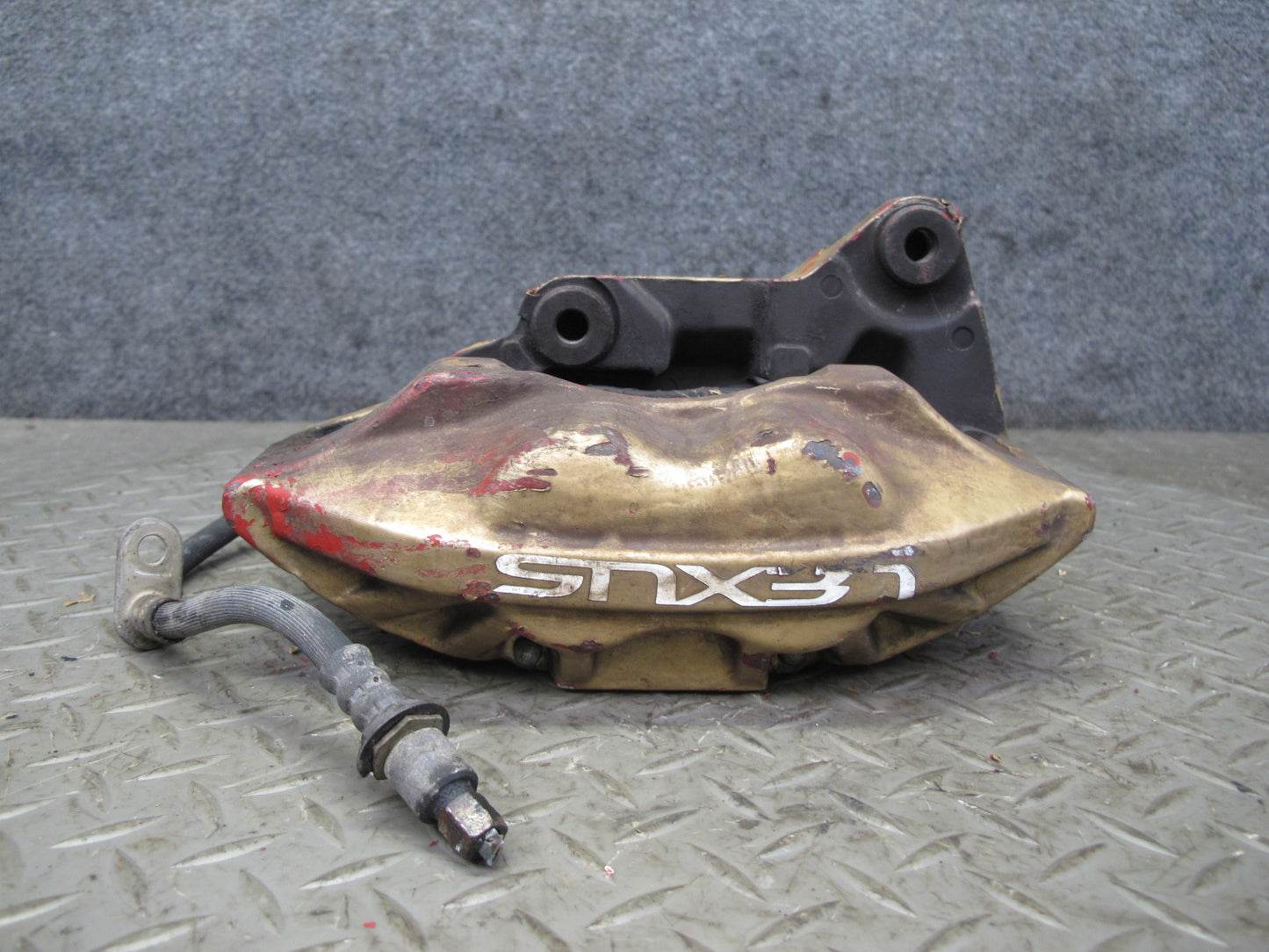 95-00 Lexus UCF20L LS400 Set of 2 Front Left Right Brake Caliper Sumitomo OEM