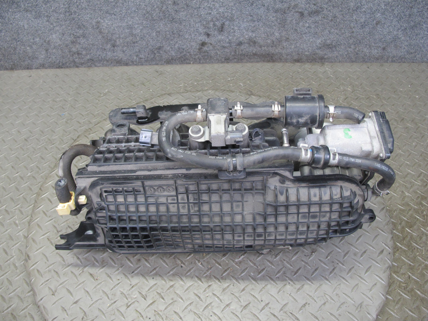 2014-2017 Infiniti QX60 2.5L Hybrid Intake Manifold Intercooler Throttle Body