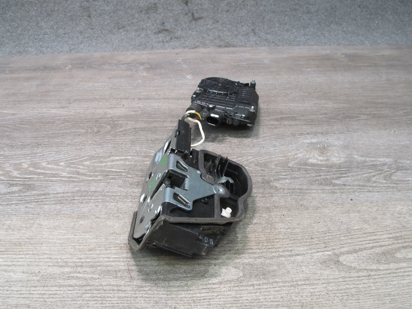 11-16 BMW F10 5-SERIES 550i Rear Right Door Lock Latch Actuator w Soft Close OEM