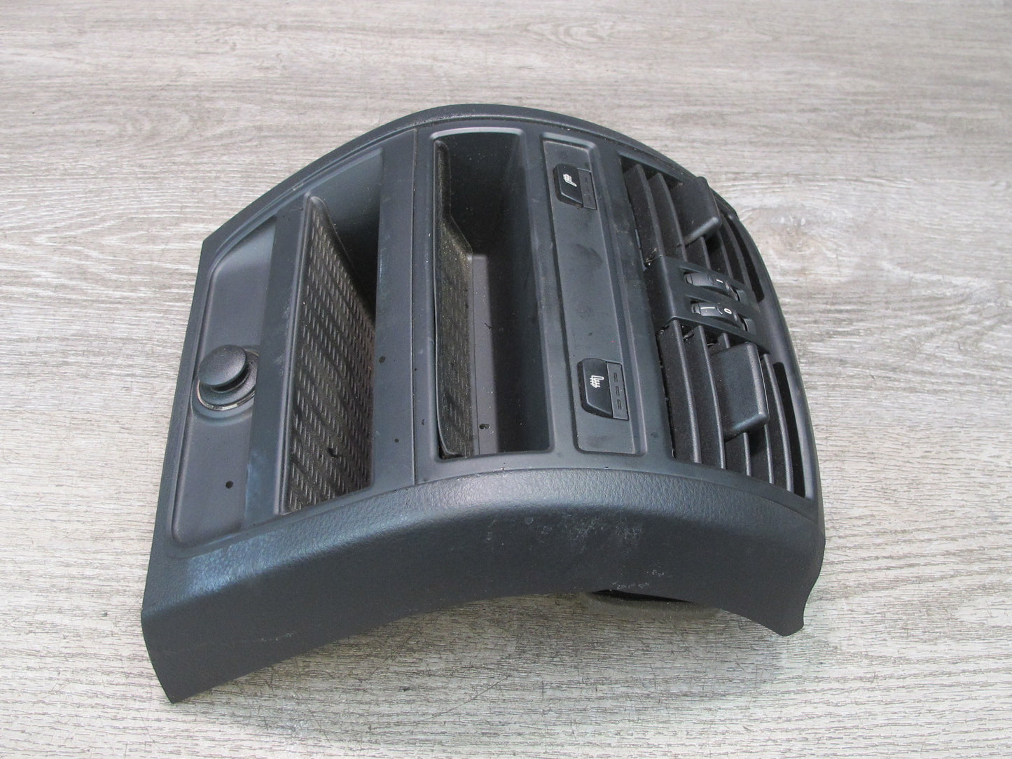11-16 BMW F10 5-SERIES 550i Rear Center Console Air Vent Trim Panel Storage OEM