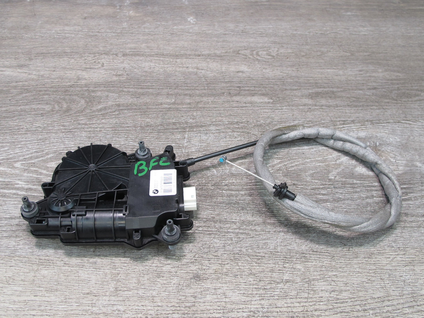 11-13 BMW F10 5-SERIES 550i Rear Trunk Lid Power Lock Drive Motor 7273752 OEM