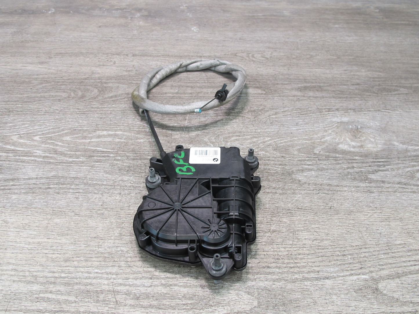 11-13 BMW F10 5-SERIES 550i Rear Trunk Lid Power Lock Drive Motor 7273752 OEM