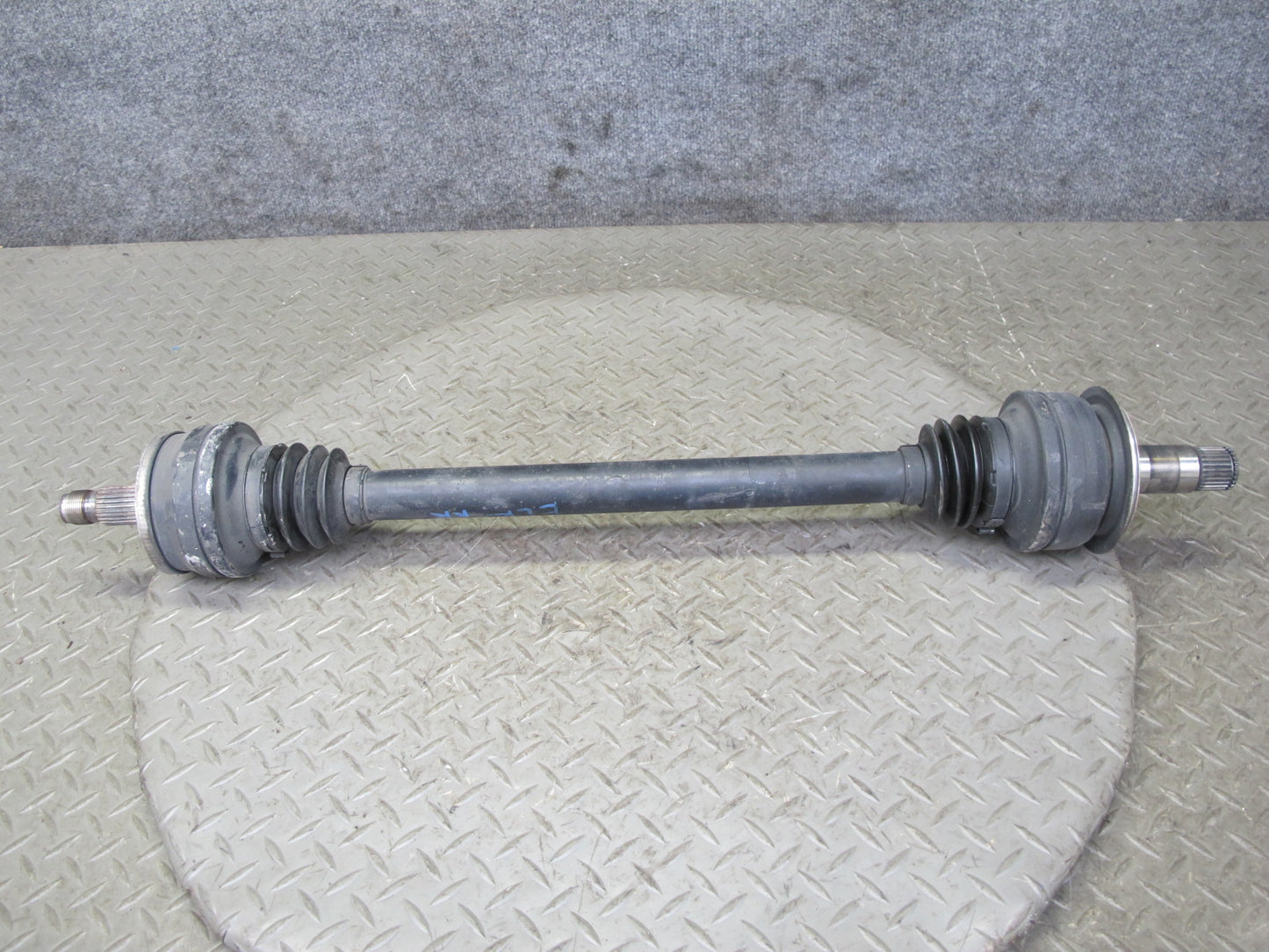 05-11 Mercedes R171 Slk-class Rear Left or Right Suspension Axle Shaft OEM