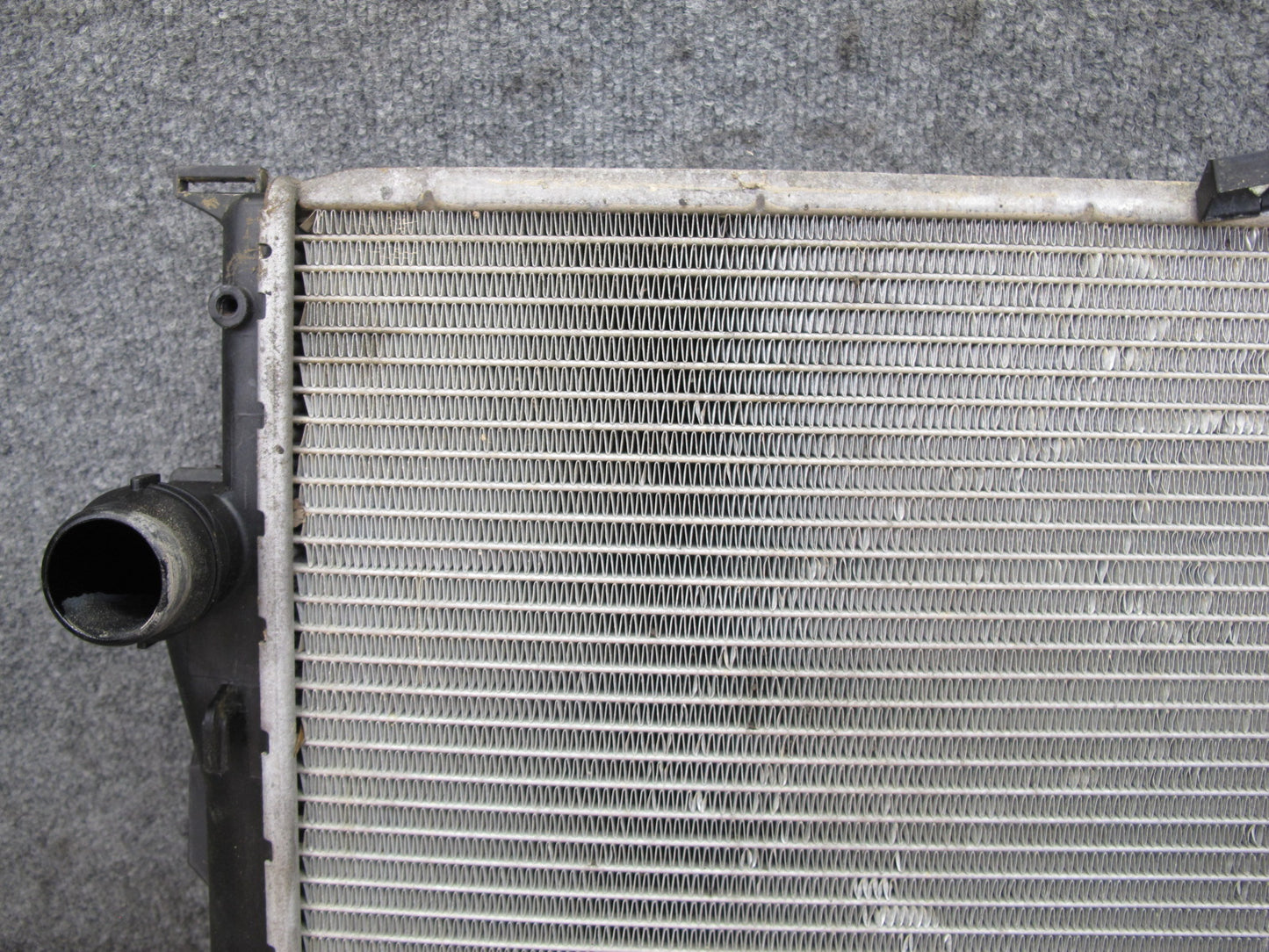 2001-2006 BMW E46 M3 S54 Engine Motor Cooling Radiator