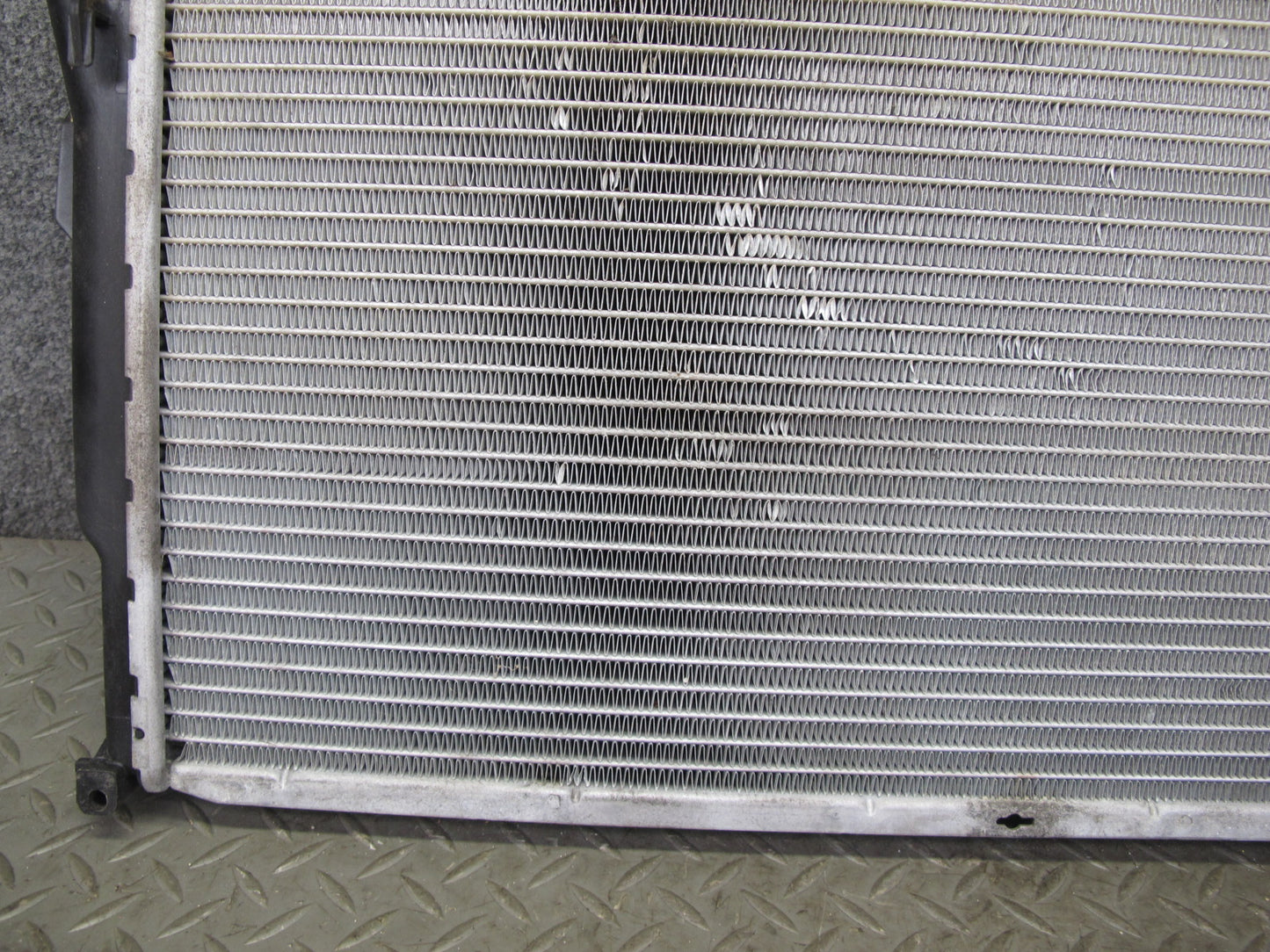 2001-2006 BMW E46 M3 S54 Engine Motor Cooling Radiator