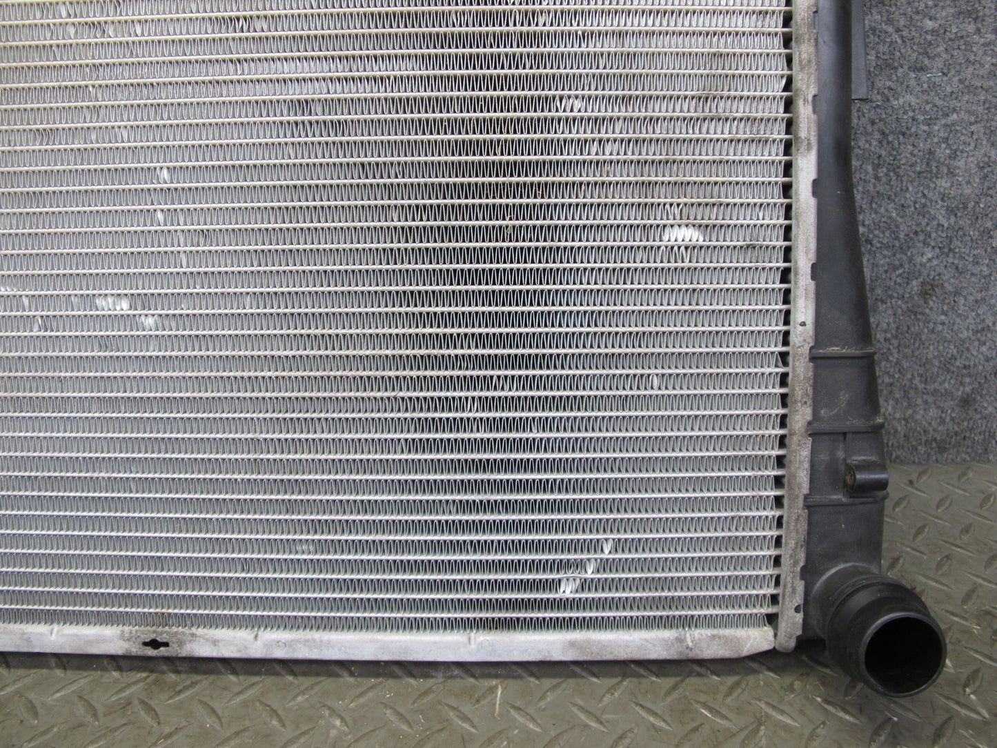 2001-2006 BMW E46 M3 S54 Engine Motor Cooling Radiator