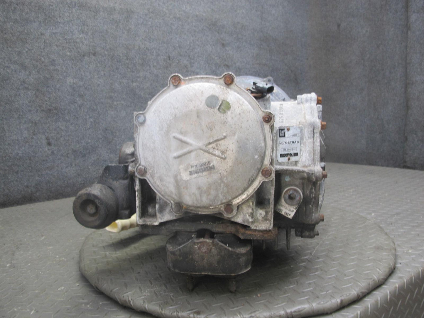 98-00 Chevrolet Corvette C5 Automatic Transmission w LSD Differential 2.73 65K