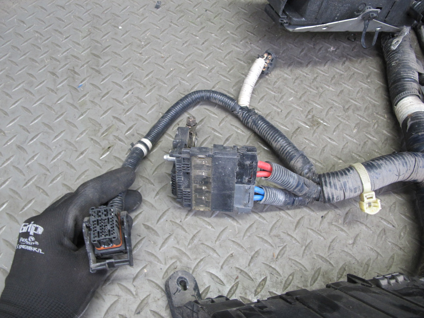 2014 Infiniti QX60 2.5L Hybrid Engine Bay Motor Wire Wiring Harness w Fuse Box
