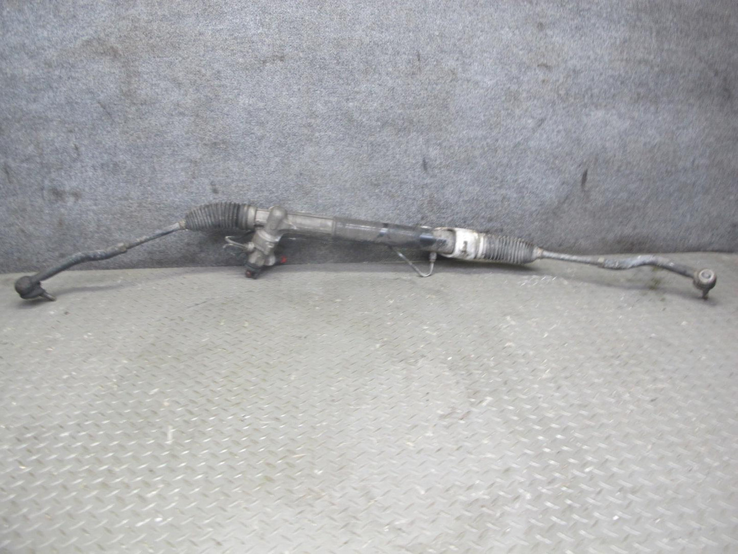 2014-2015 Infiniti QX60 Power Steering Rack & Pinion 49001-3KA0A